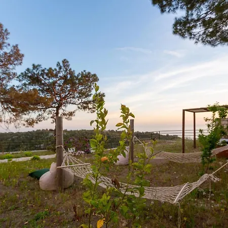 Villa Riviera